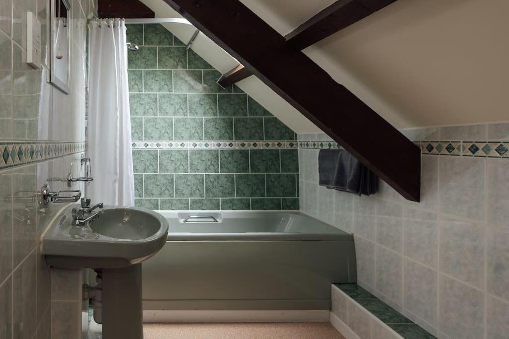 Dairy Cottage At Scolton Cottages - Indoor Pool Haverfordwest Exteriér fotografie